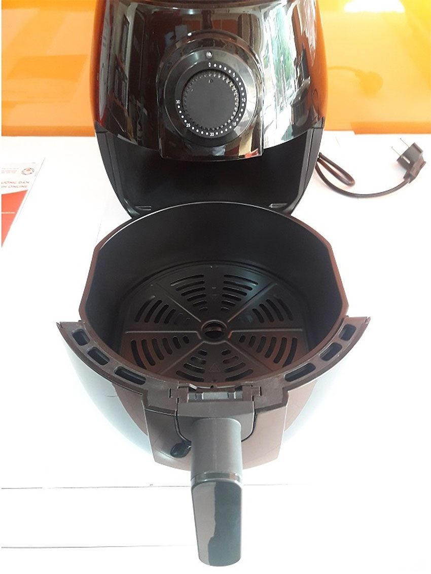 noi-chien-khong-dau-rapido-raf4-0m-2 Khay chiên của Nồi chiên không dầu Rapido RAF4.0M