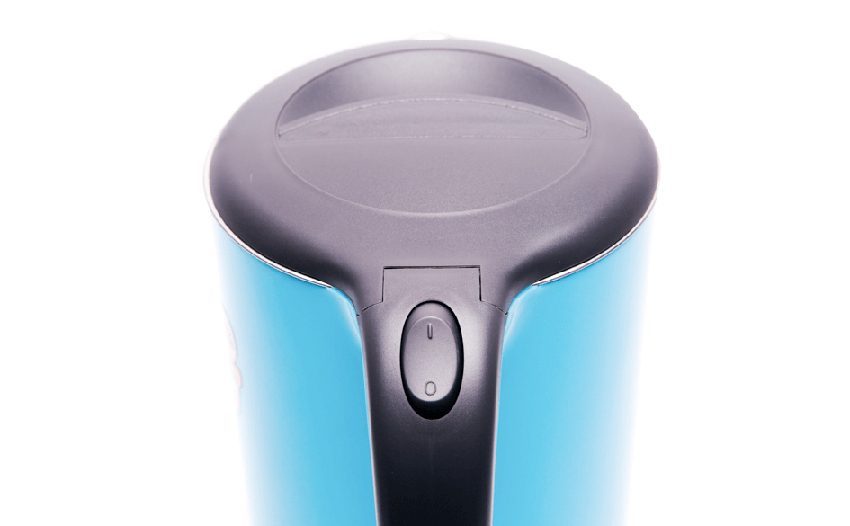 binh-dun-sieu-toc-sunhouse-shd1381g-3 Nút bật tiện dụng của bình siêu tốc inox Sunhouse SHD1381G