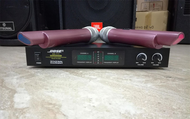 bo-2-micro-khong-day-bose-bs-777-ii-328129 Bộ 2 Micro không dây Bose BS-777-II