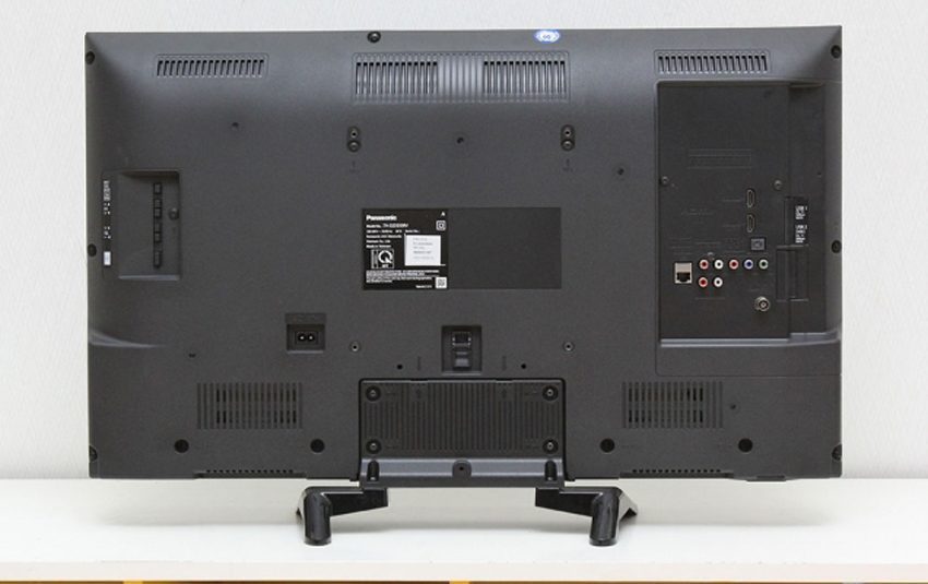 smart-tivi-panasonic-th-32e400v-5 Mặt sau của Smart Tivi Panasonic TH-32E400V