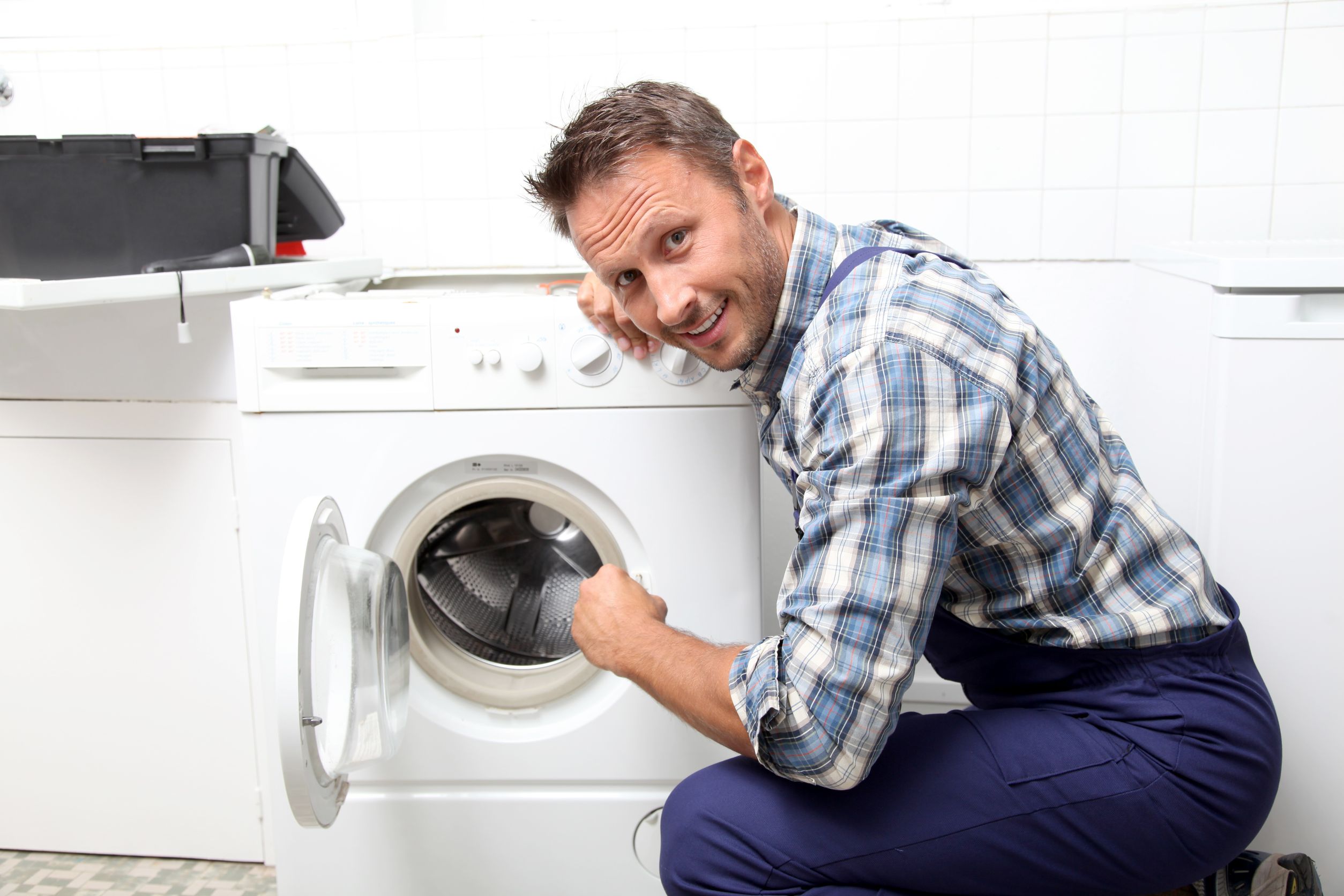 Vệ Sinh Máy Giặt Tại Hà Nội - Điện máy Trường Thuận